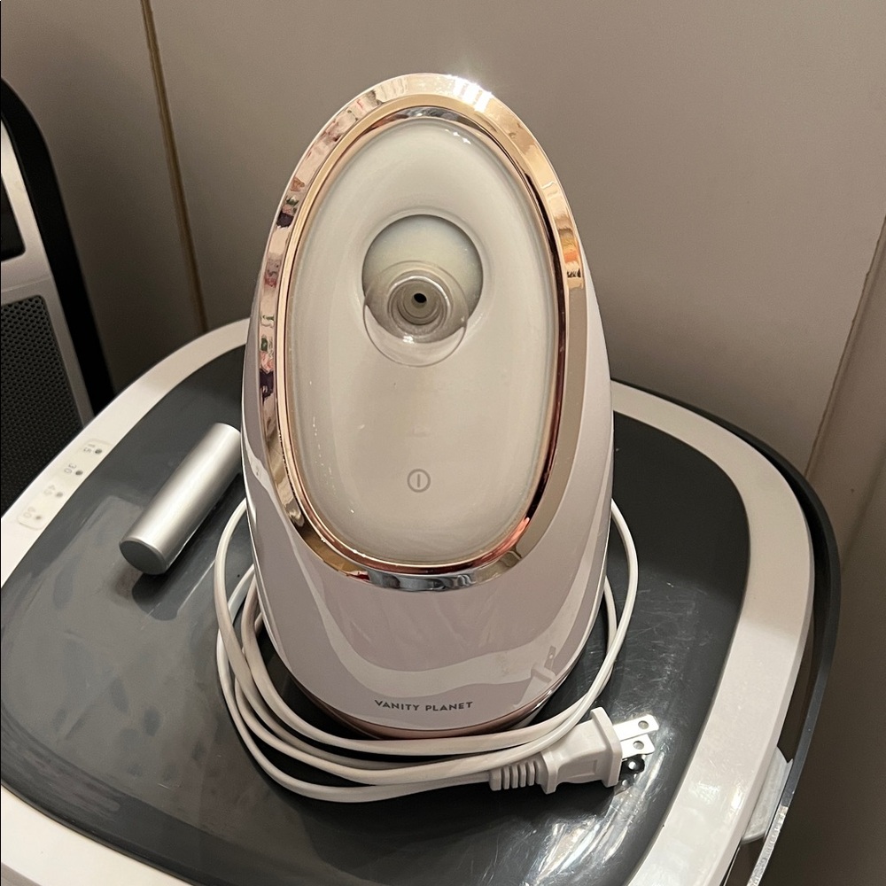 Vanity Planet White Facial Steamer